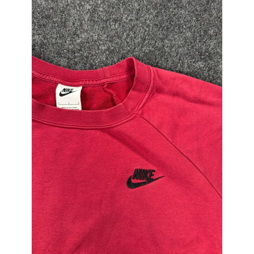 Nike Futura Logo Crewneck Sweatshirt Womens L Red Cropped Boxy Embroidered